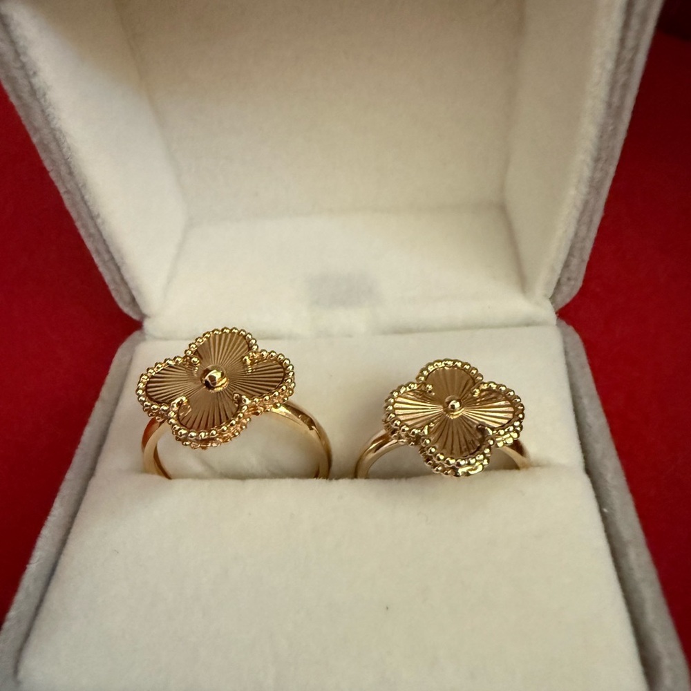 18K Dubai/Saudi Elegant Gold Flower Ring